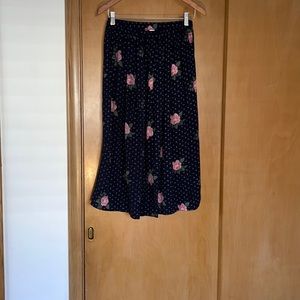 Vintage skirt bed of roses skirt